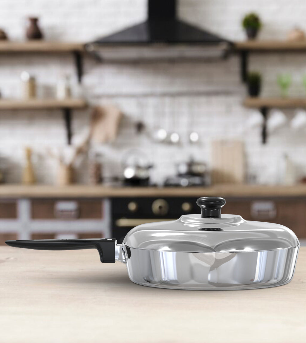 MAGNAWARE 10 Inch Sauté Pan with Lid